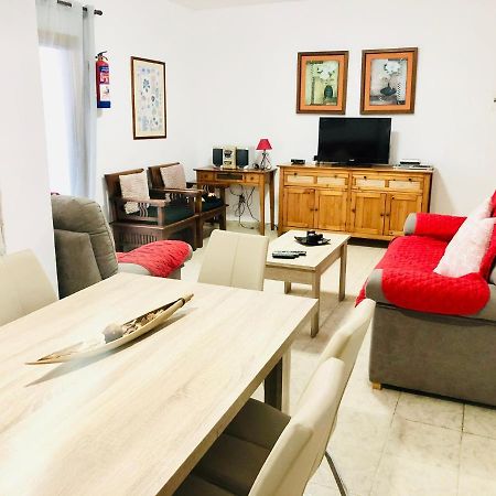 Villa Neptuno With Private Pool, Sea View, Sat-Tv & Free Wifi Плая Бланка Екстериор снимка